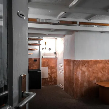 Hostel Erzsebet *